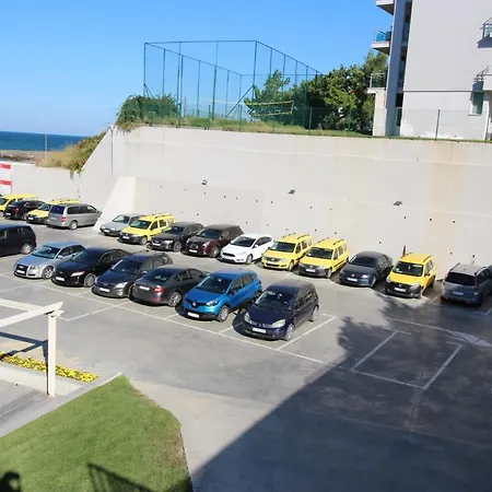 Paradiso 'в' 107 Private Cozy アパート