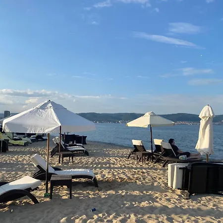 Paradiso 'в' 107 Private Cozy Apartment Nesebar